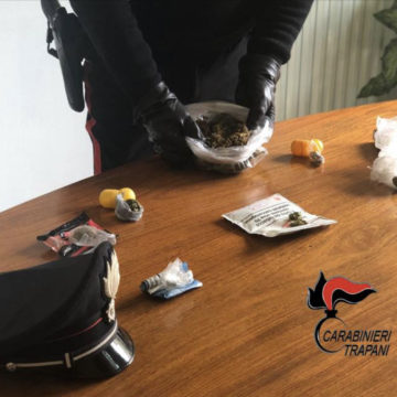 Alcamo: Arrestata una donna trovata in possesso di sostanze stupefacenti