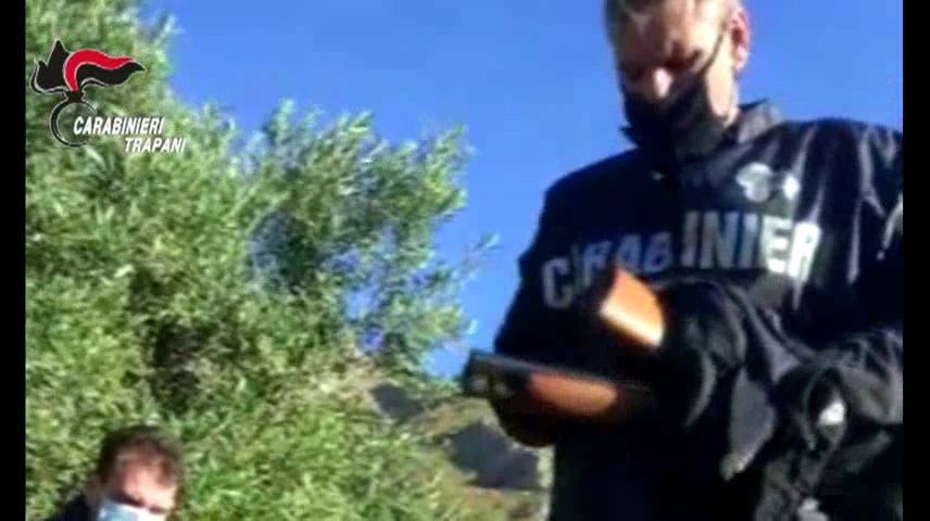 TROVATE LE ARMI, FORSE NON TUTTE, DELLA MAFIA DI CASTELLAMMARE