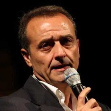 Tranchida propone una legge (ha i titoli ?); i bambini disabili continuano a non poter andare a scuola