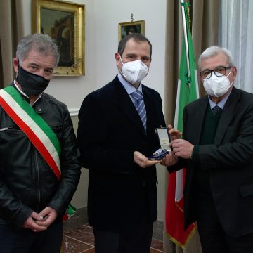 Video | Giornata della memoria : medaglia d’onore al prof. Giuseppe Monticciolo in ricordo del nonno