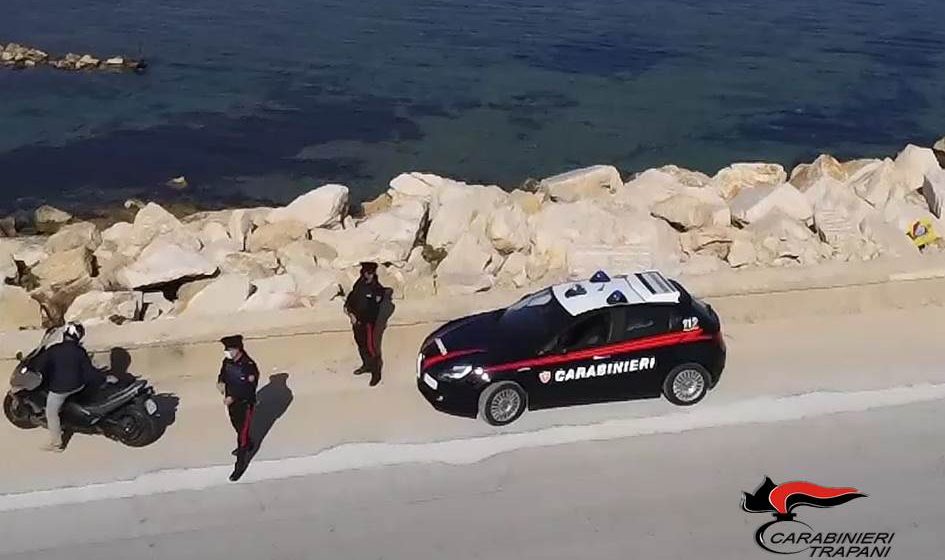 Trapani, contratti assicurativi on line falsi. due denunce dei carabinieri